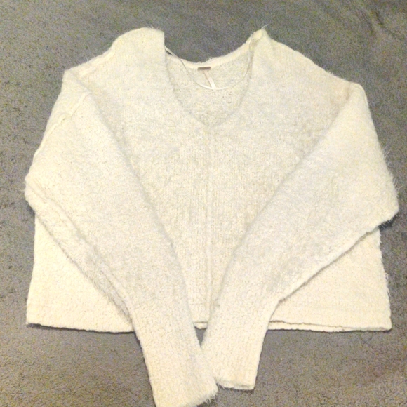 Free People Tops - Free people cozy sweater
